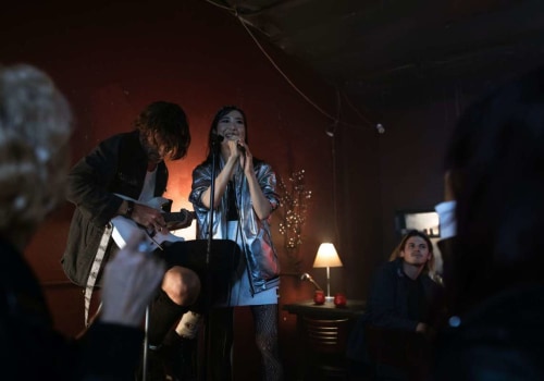 Top 10 Karaoke Bars in Maricopa County, Arizona with Private Rooms for Large Groups